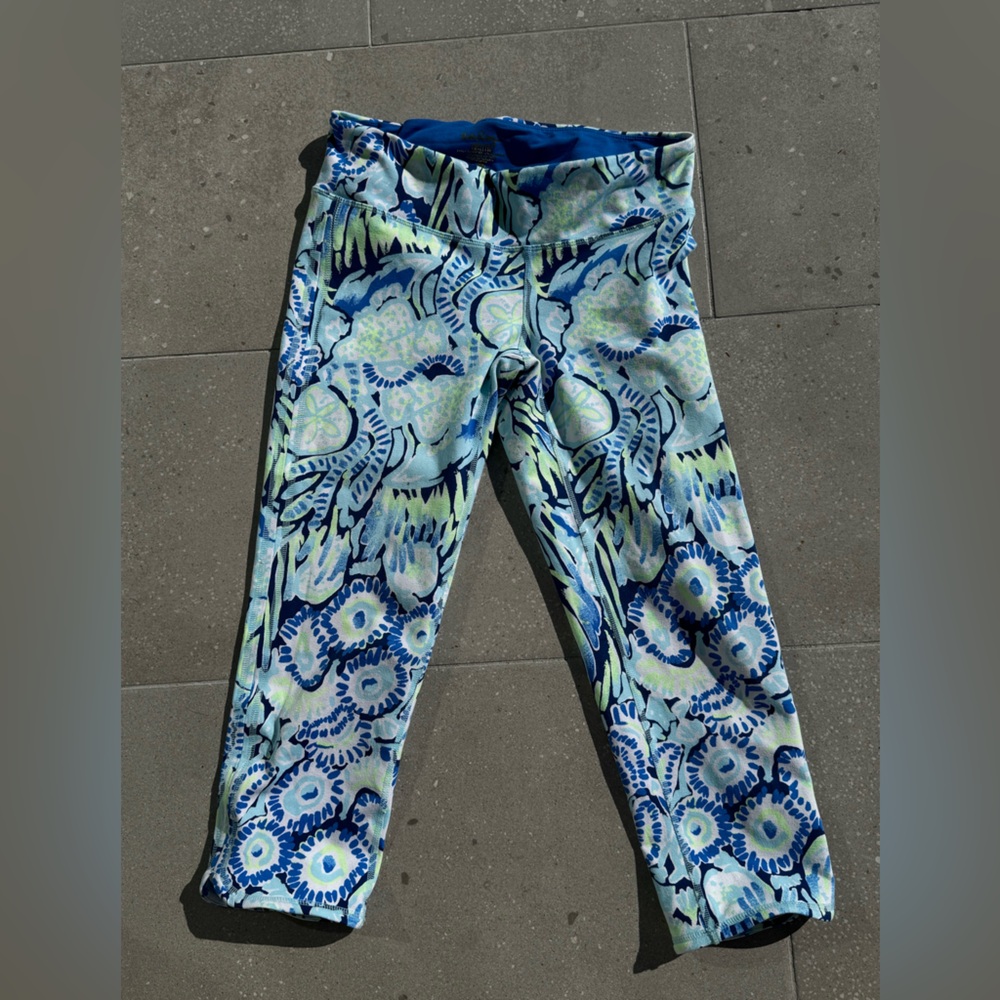 Lilly Pulitzer Blue and White Leggings